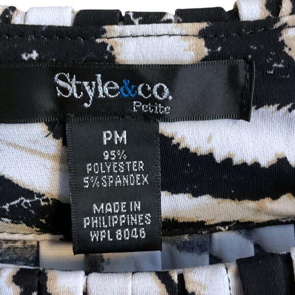 Style & Co PM Top Black White Tan Abstract Print Scoop Neck Stretch Knit Travel - Picture 2 of 7